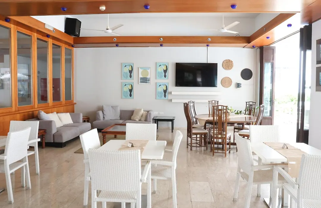 Senator Hotel Apartments - Adults Only-1