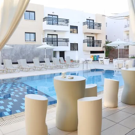 Senator Hotel Apartments - Adults Only-3